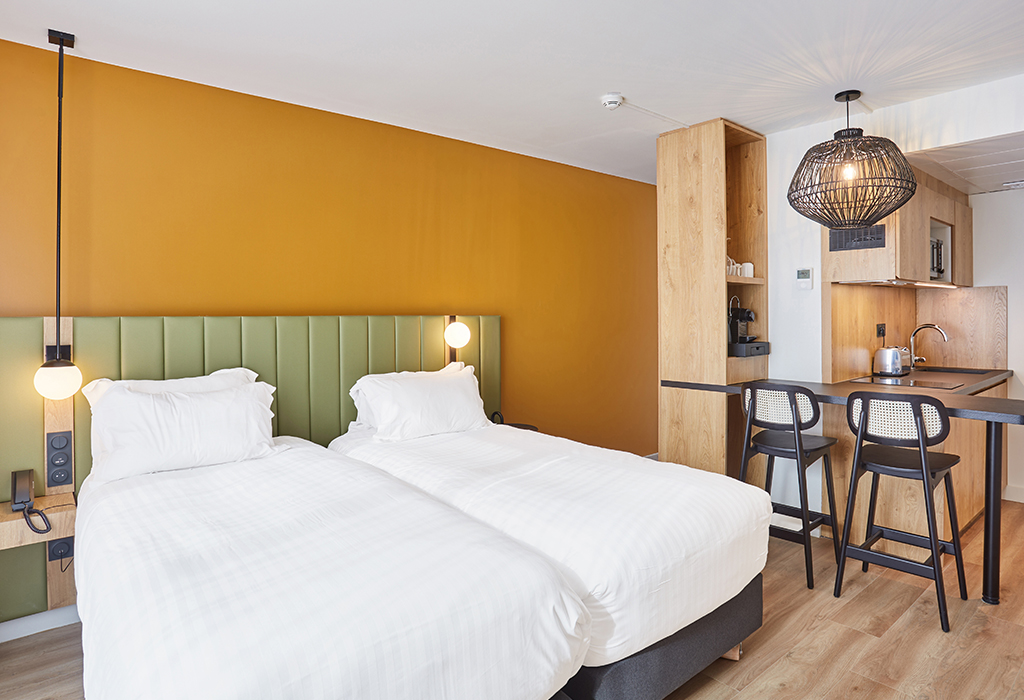 Hôtel Holiday Inn Didot Paris - tête de lit sur mesure